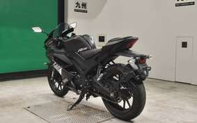 YAMAHA YZF-R15