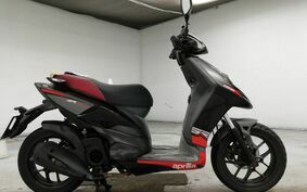 APRILIA SR125 M703