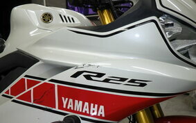 YAMAHA YZF-R25 A RG74J