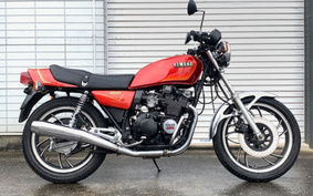 YAMAHA XJ400 2021 4V7