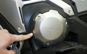 HONDA X-ADV 750 2022 RH10