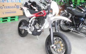 HUSQVARNA SM250R IE A300