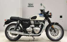 TRIUMPH BONNEVILLE T100 2019 AD070G