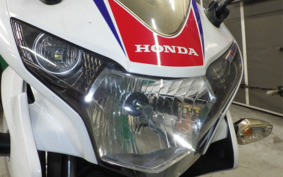 HONDA CBR125R JC50