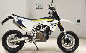 HUSQVARNA 701SM 2019 USV4