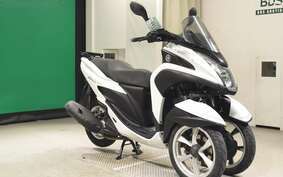 YAMAHA TRICITY 125 SE82J