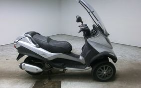 PIAGGIO MP3 250 RL M472