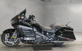 HONDA GL 1800 GOLD WING F6B 2013 SC68