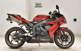 YAMAHA YZF-R1 2004 RN13