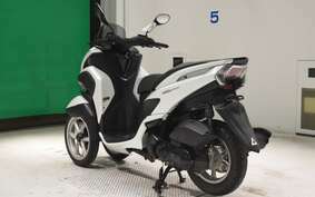 YAMAHA TRICITY 125 SE82J