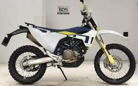 HUSQVARNA 701ED 2020 UEV4