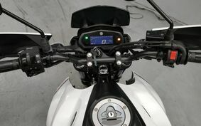 YAMAHA FZ25 不明