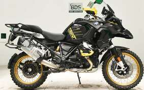 BMW R1250GS ADVENTURE 2021 0M11