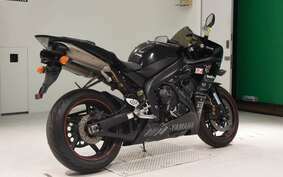 YAMAHA YZF-R1 2004