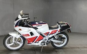 YAMAHA FZR250 2KR