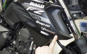 YAMAHA FZ25