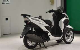 YAMAHA TRICITY 125 SE82J