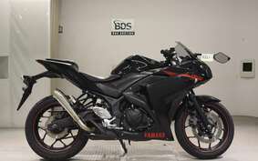 YAMAHA YZF-R25 A RG10J