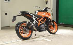 KTM 390 DUKE 2017 JPJ40