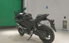 YAMAHA YZF-R25 A RG43J