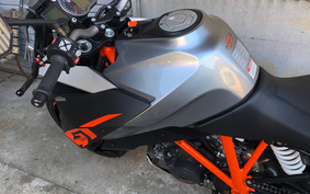 KTM 1290 SUPER DUKE GT 2018 V6940