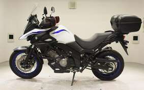 SUZUKI DL650 ( V-Strom 650 ) C733A