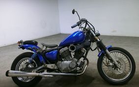 YAMAHA VIRAGO 250 3DM