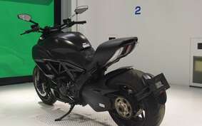 DUCATI DIAVEL 2014