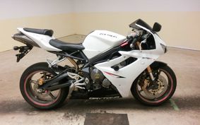 TRIUMPH DAYTONA 675 2006 MD1066