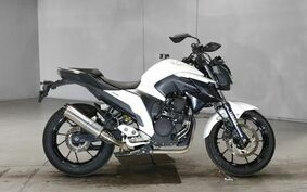 YAMAHA FZ25 RG42