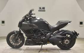 DUCATI DIAVEL DARK 2013