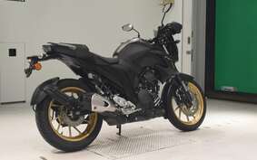 YAMAHA FZS25