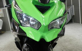 KAWASAKI ZX-25R ZX250E