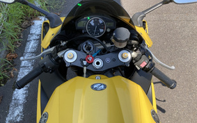 YAMAHA YZF-R1 2006 RN15