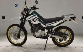 YAMAHA SEROW 250 Gen.2 DG17J