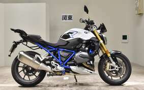 BMW R1200R 2018 0A04