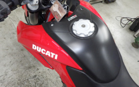 DUCATI HYPERMOTARD 796 2010