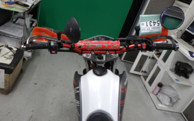 YAMAHA SEROW 250 DG17J