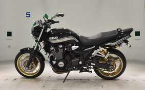 YAMAHA XJR1300 Gen.2 2015 RP17J