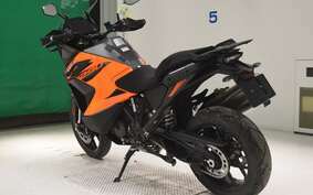 KTM 1290 SUPER ADVENTURE S 2024