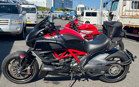 DUCATI DIAVEL Carbon 2011 G100A