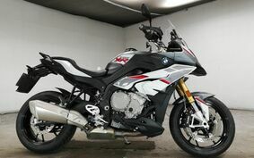 BMW S1000XR 2017 0D03