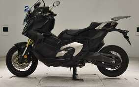 HONDA X-ADV 750 2022 RH10