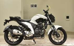 YAMAHA FZ25 RG42