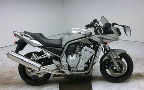 YAMAHA FZS1000 FAZER 2001 RN06