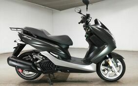 YAMAHA S-MAX SG27