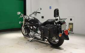 YAMAHA DRAGSTAR 1100 CLASSIC 2004 VP13J