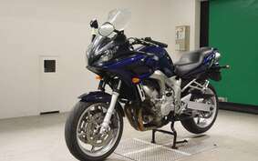 YAMAHA FAZER FZ6 S 2004 RJ07