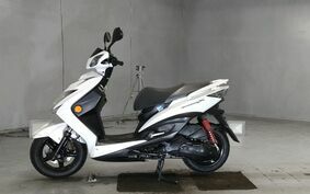 YAMAHA CYGNUS 125 X SR SE44J