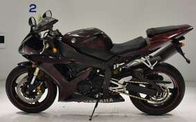 YAMAHA YZF-R1 2002 RN09